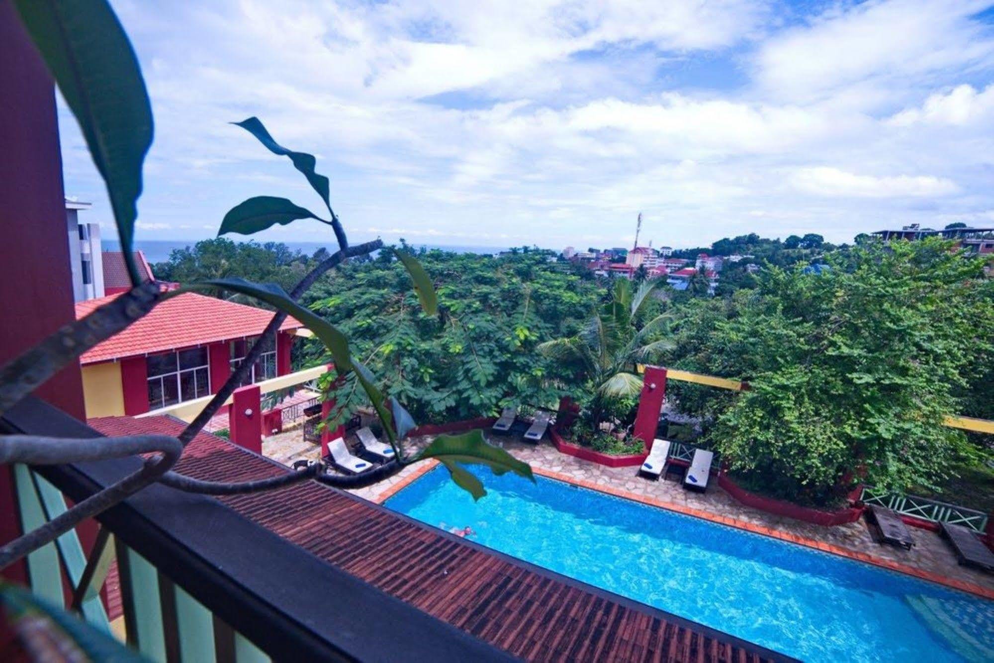 The Harbor Lights Palace Preăh Sihanŭk Zewnętrze zdjęcie