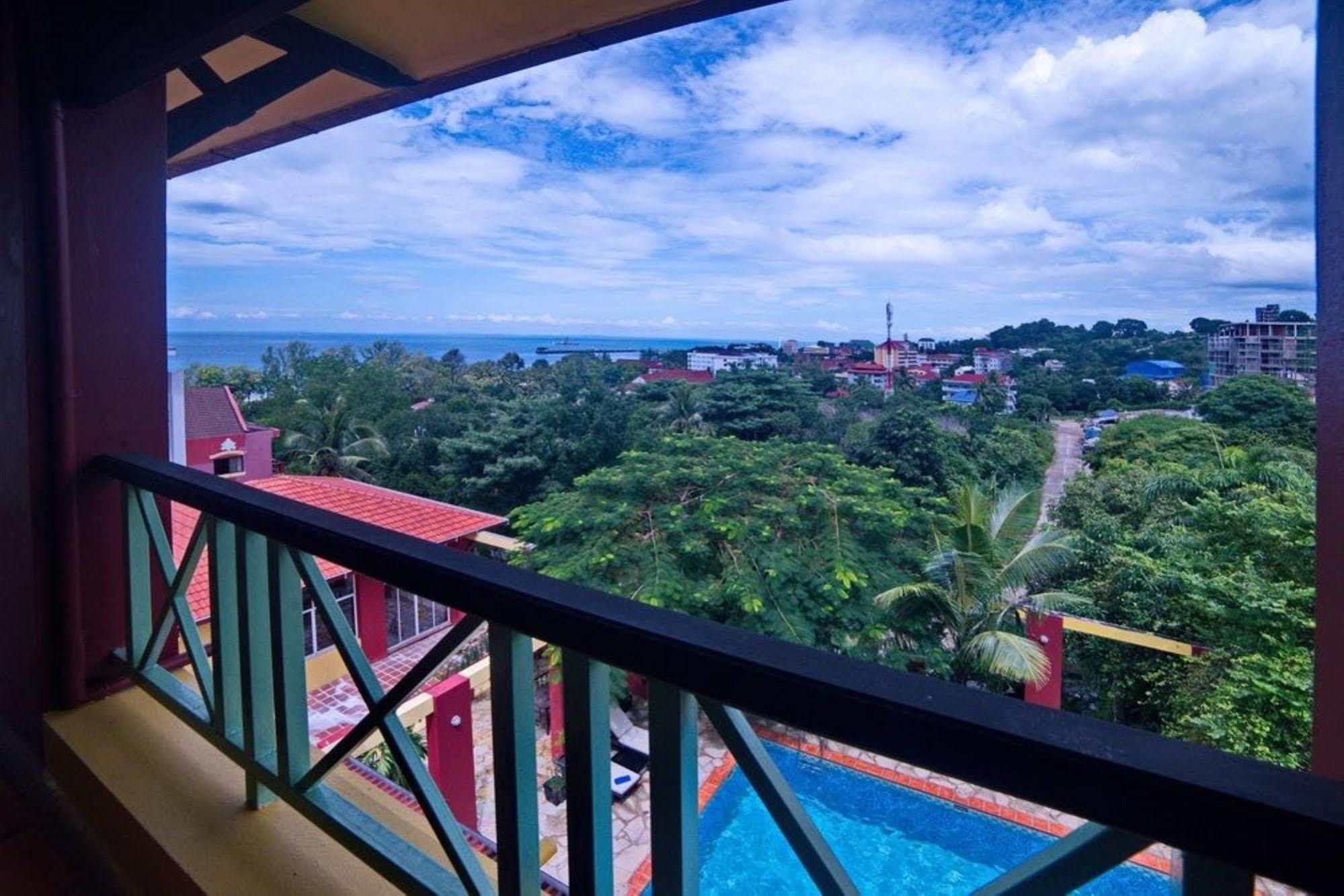 The Harbor Lights Palace Preăh Sihanŭk Zewnętrze zdjęcie